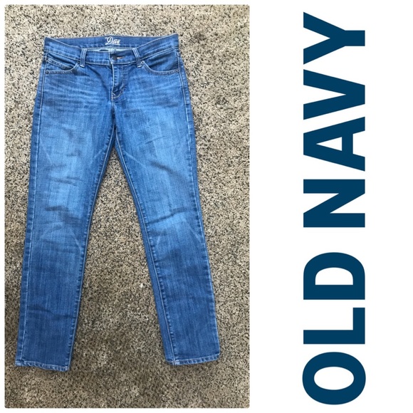 👖 Old Navy The Diva Jeans Size 4 - Picture 1 of 4